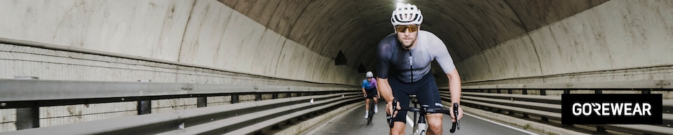 WITH GOREWEAR'S BREATHABLE JERSEYS.